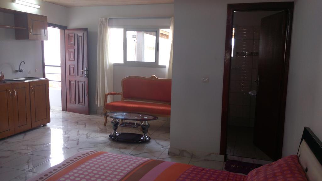 Lagrande-Vi Hotel Abidjan Exterior photo
